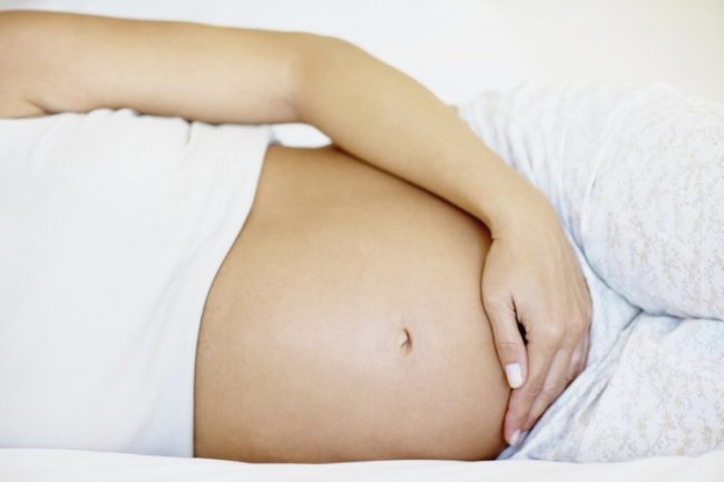 Болезненность в надлобковой области у беременной женщины