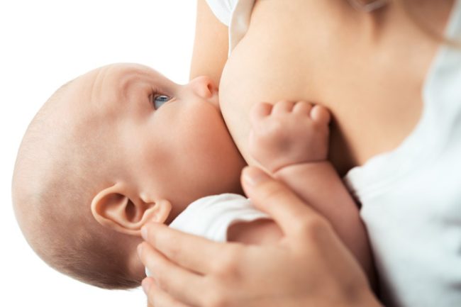 Новорождённый на грудном вскармливании