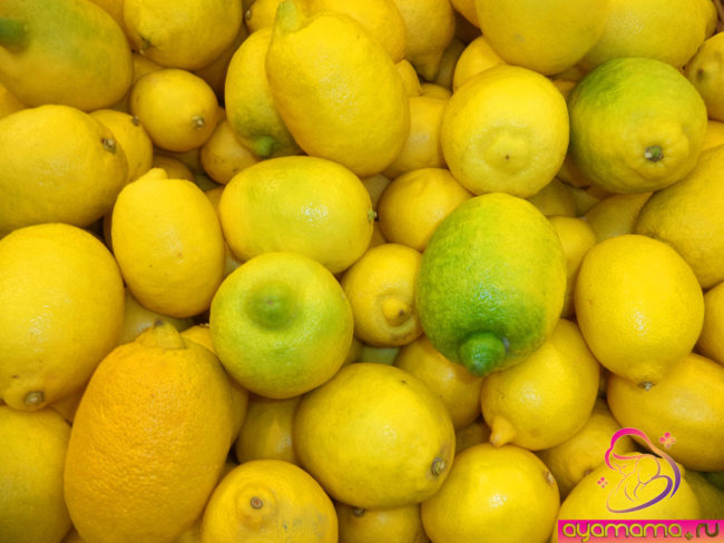 Много лимонов и зелёных и жёлтых